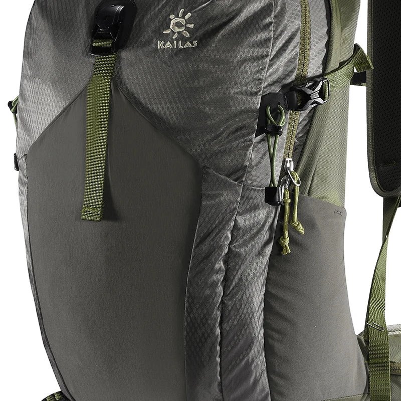 Kailasgear.com Hurricane Lightweight Trekking Backpack 26L Packs 5 Kailasgear.com Hurricane Lightweight Trekking Backpack 26L Packs